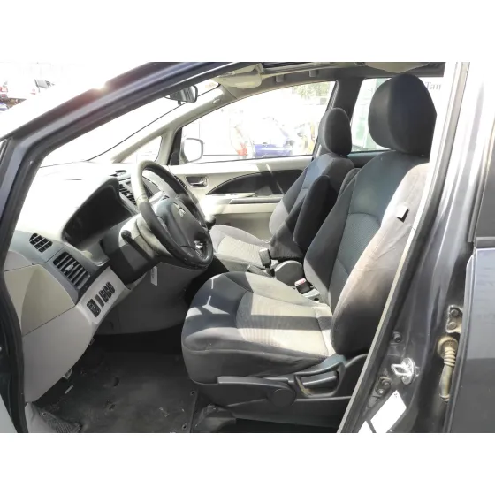 MITSUBISHI GRANDIS (NA0W) '2009 2.0 DI-D CAT GRIS OSCURO