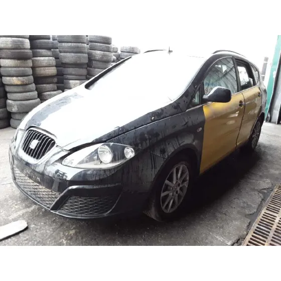 SEAT ALTEA XL (5P5) '2015 STYLANCE / STYLE AMARILLO NEGRO