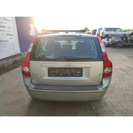 VOLVO V50 FAMILIAR '2005 * VERDE CLARO