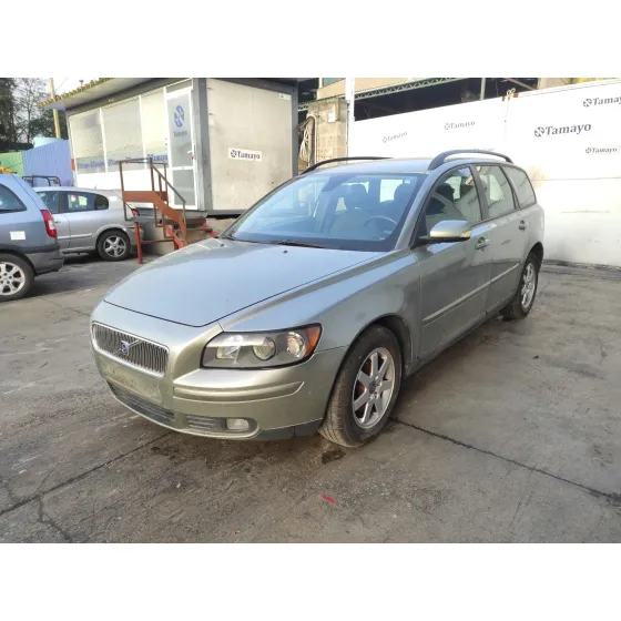 VOLVO V50 FAMILIAR '2005 * VERDE CLARO