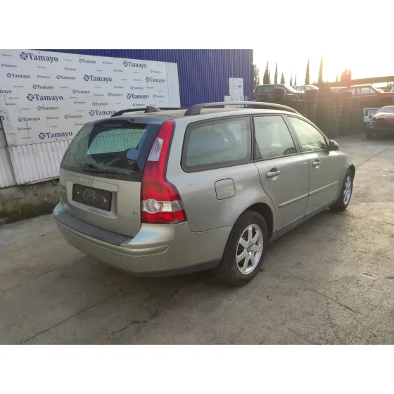 VOLVO V50 FAMILIAR '2005 * VERDE CLARO