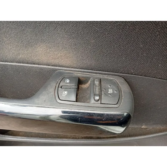Mazda 3 SEDAN (BL) 2008