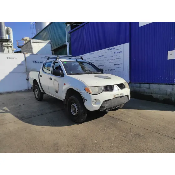 MITSUBISHI L 200 (KA0/KB0) '2007 * BLANCA ROTULADA