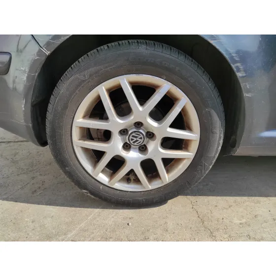 VOLKSWAGEN GOLF IV BERLINA (1J1) '2000 1.9 TDI GRIS OSCURO
