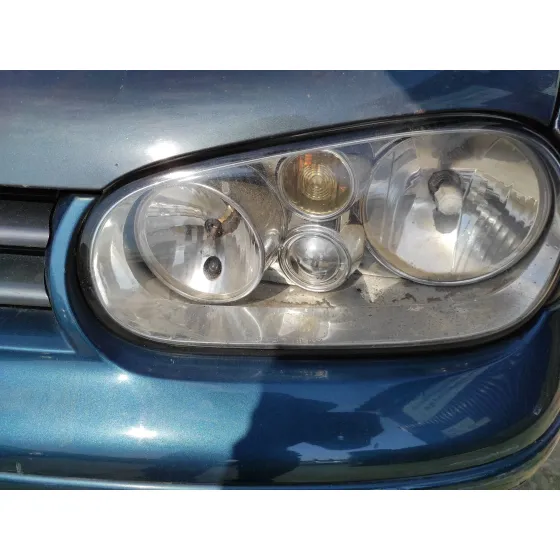 VOLKSWAGEN GOLF IV BERLINA (1J1) '2000 1.9 TDI GRIS OSCURO