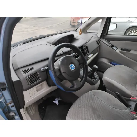 FIAT IDEA (135) '2005 1.9 JTD CAT AZUL CIELO