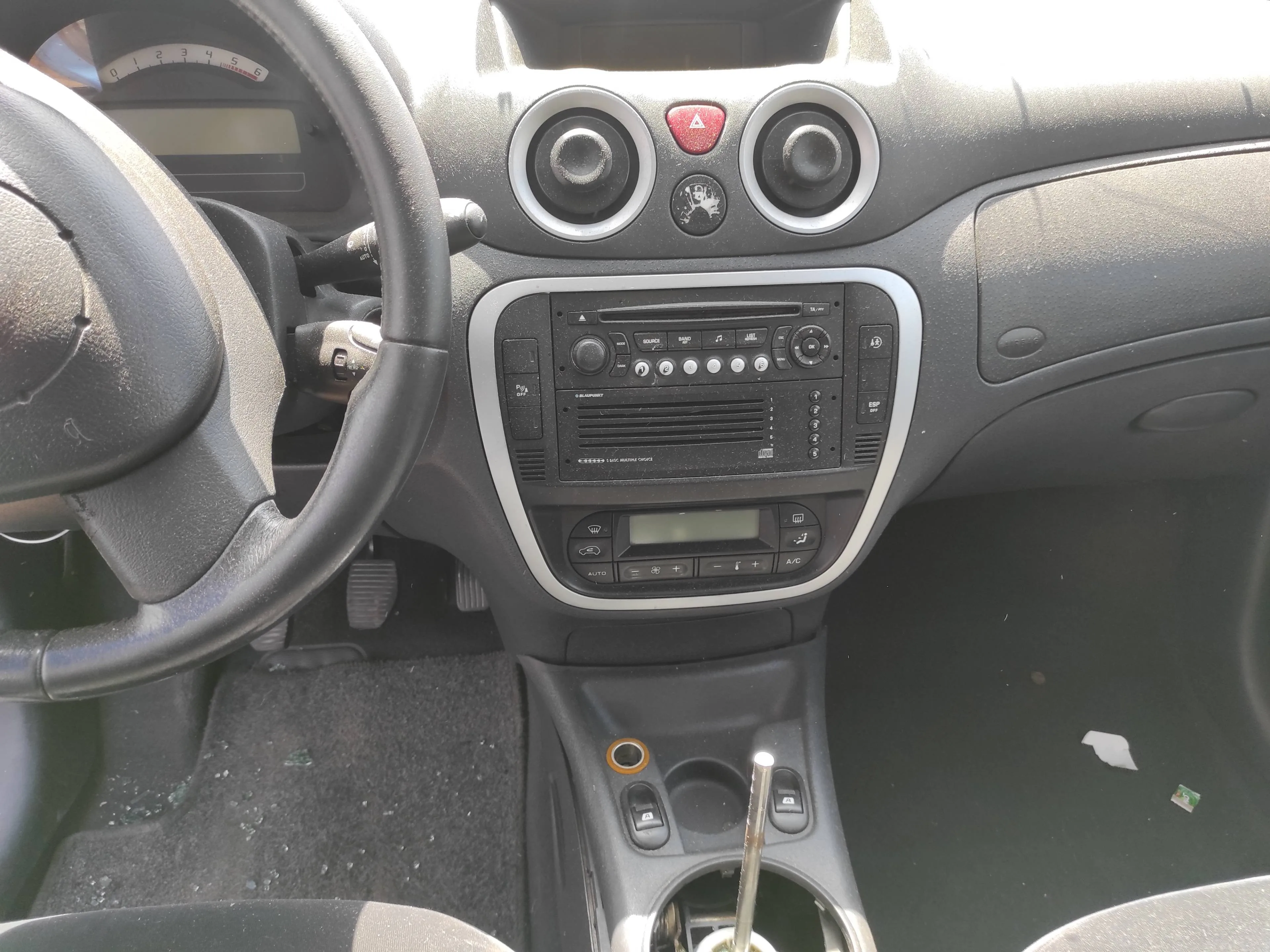 CITROEN C3 '2005 1.6 16V HDI FAP AZUL ELECTRICO