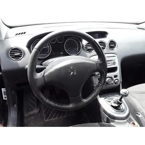 PEUGEOT 308 '2008 120 CV / 88 KW NEGRO