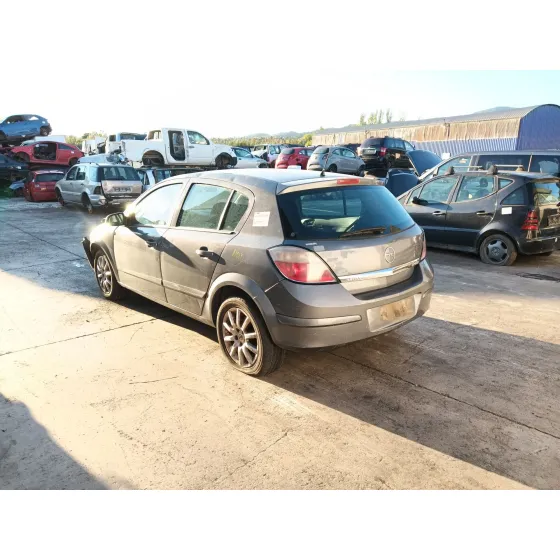 Opel ASTRA H (A04) 2004