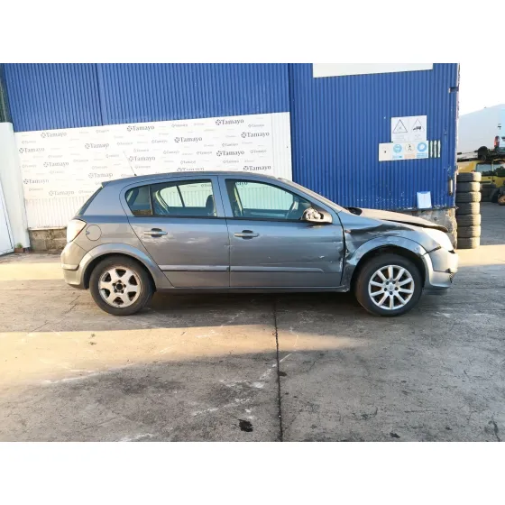 Opel ASTRA H (A04) 2004