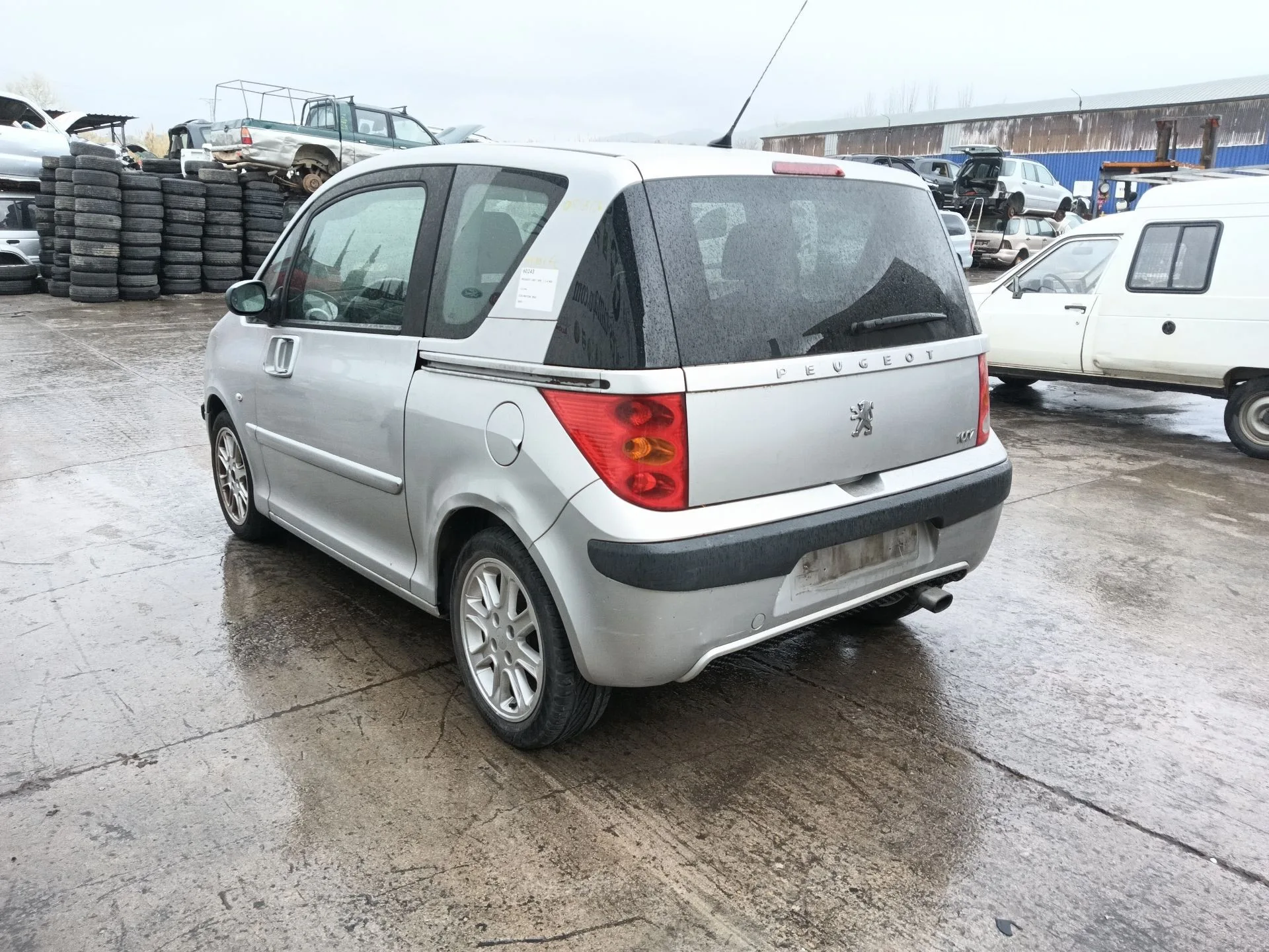 Peugeot 1007 (KM_) 2005