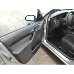 FORD FOCUS BERLINA (CAK) '2003 1.6 16V CAT PLATA