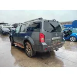 NISSAN PATHFINDER (R51) NISSAN PATHFINDER (R51) '2010 * GRIS VERDOSO 2005