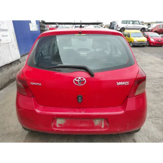 TOYOTA YARIS (KSP9/SCP9/NLP9) '2007 1.3 CAT ROJO