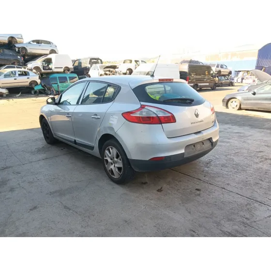 Renault MEGANE III HATCHBACK (BZ0/1_, B3_) 2009