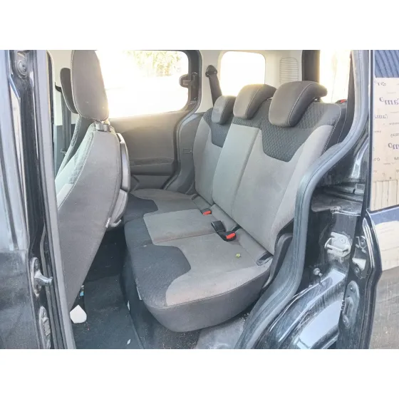 Ford TOURNEO COURIER B460 MONOSPACE 2014