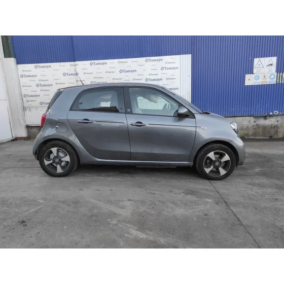 SMART FORFOUR '2022 EQ GRIS OSCURO