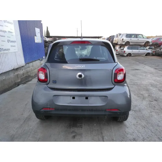 SMART FORFOUR '2022 EQ GRIS OSCURO