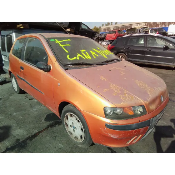 FIAT PUNTO BERLINA (188) '2002 1.2 CAT NARANJA