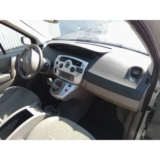 RENAULT SCENIC II '2004 1.9 DCI DIESEL PLATA