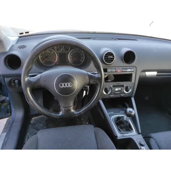 AUDI A3 (8P) '2003 * AZUL