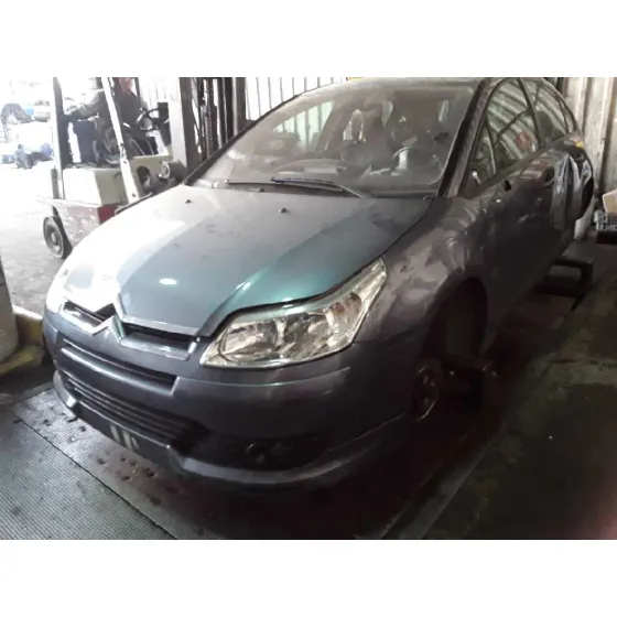 CITROEN C4 BERLINA '2005 1.6 16V HDI GRIS