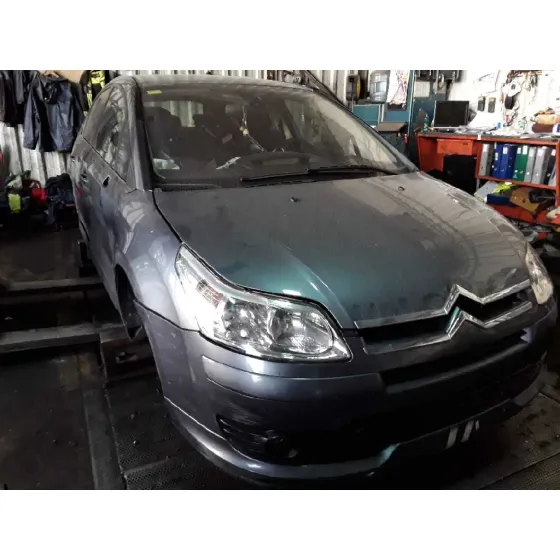 CITROEN C4 BERLINA '2005 1.6 16V HDI GRIS