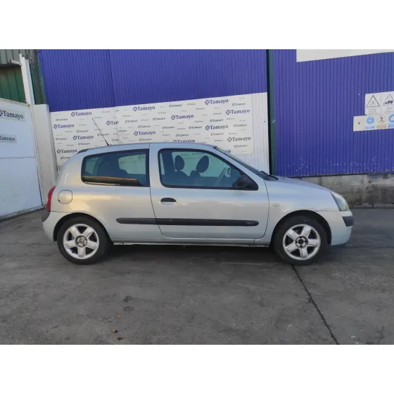 RENAULT CLIO II FASE II (B/CB0) '2003 * PLATA