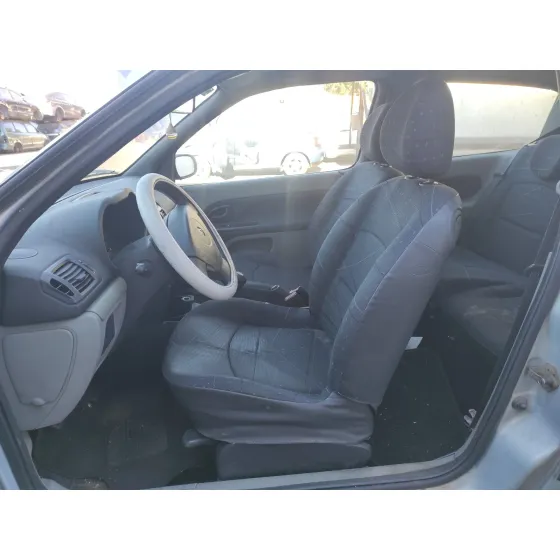 RENAULT CLIO II FASE II (B/CB0) '2003 * PLATA