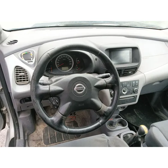 Nissan ALMERA TINO (V10) 2003