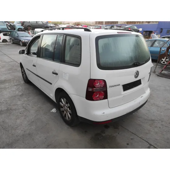 VOLKSWAGEN TOURAN (1T2) '2008 1.9 TDI BLANCO