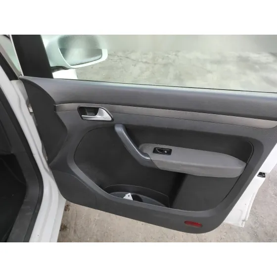 VOLKSWAGEN TOURAN (1T2) '2008 1.9 TDI BLANCO