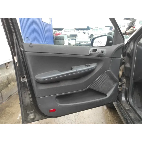 SKODA FABIA (6Y2/6Y3) '2006 1.2 12V NEGRO