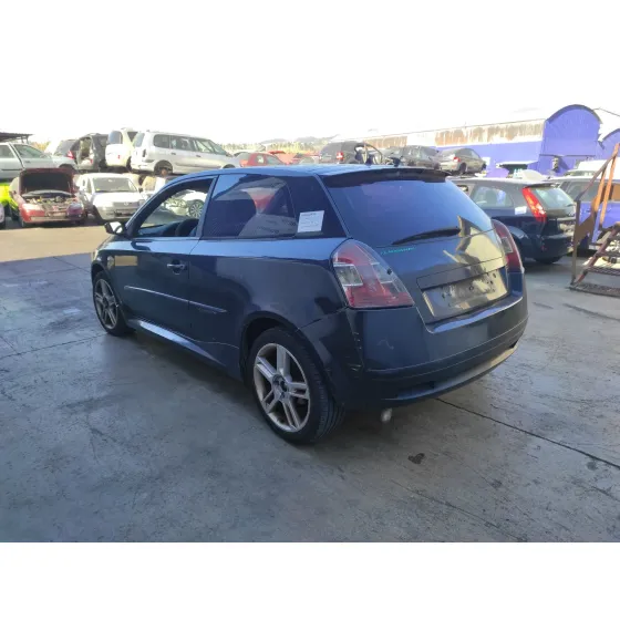 FIAT STILO (192) '2004 * NEGRO