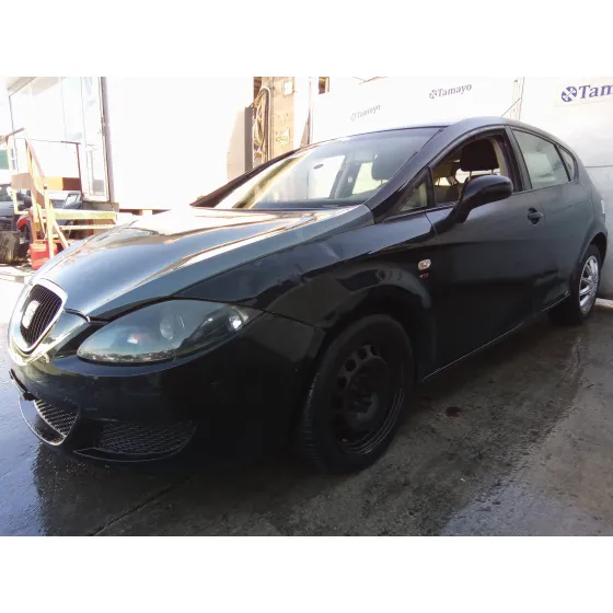 SEAT LEON (1P1) '2006 2.0 TDI NEGRO
