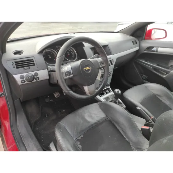 OPEL ASTRA GTC '2005 1.7 16V CDTI ROJO