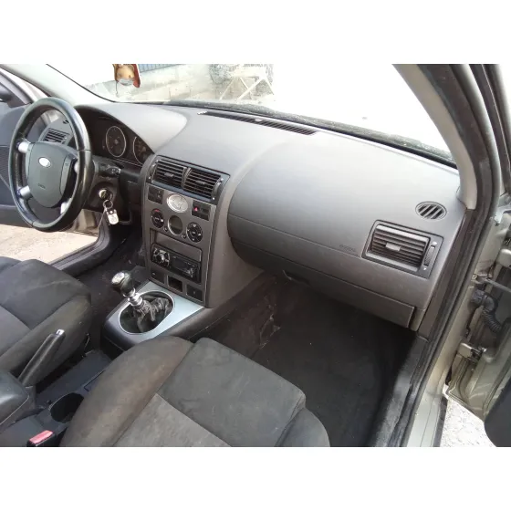 FORD MONDEO BERLINA (GE) '2001 2.0 16V DI TD CAT PLATA