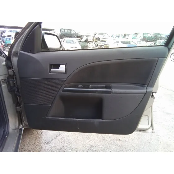 FORD MONDEO BERLINA (GE) '2001 2.0 16V DI TD CAT PLATA