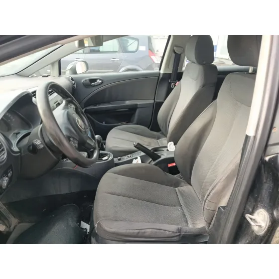 Seat LEON (1P1) 2005