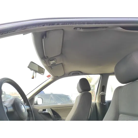 VOLKSWAGEN POLO BERLINA (6N2) '2000 * PLATA