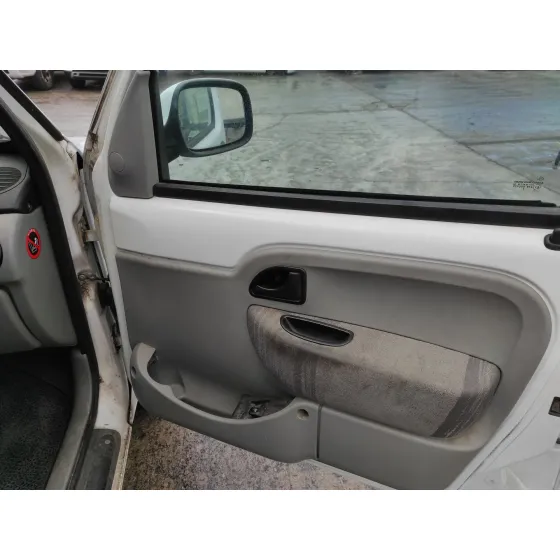 RENAULT KANGOO (F/KC0) '2003 1.6 16V BLANCO