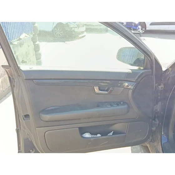 Audi A4 B6 AVANT (8E5) 2001