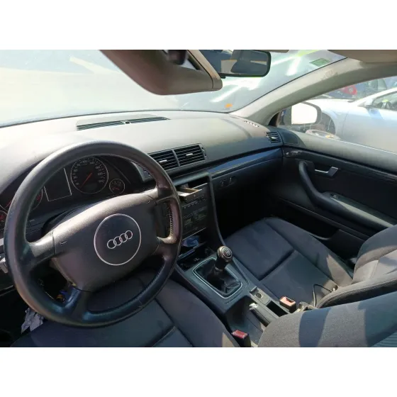 Audi A4 B6 AVANT (8E5) 2001