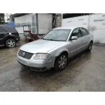 VOLKSWAGEN PASSAT BERLINA (3B3) VOLKSWAGEN PASSAT BERLINA (3B3) '2004 * PLATA 2000