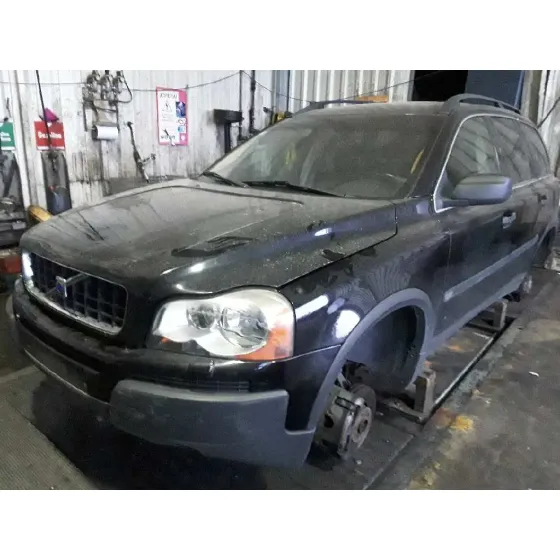 VOLVO XC90 '2004 2.4 DIESEL CAT NEGRO