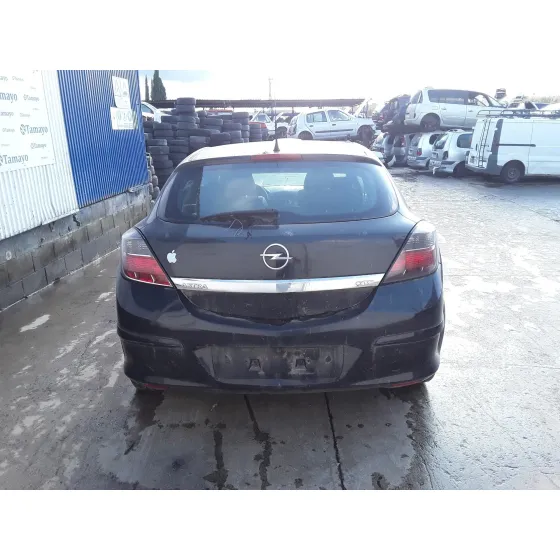 OPEL ASTRA H BERLINA '2006 *