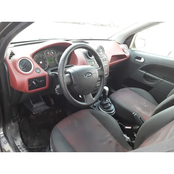 FORD FIESTA (CBK) '2006 * NEGRO