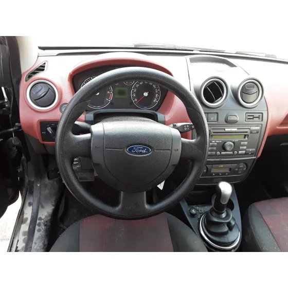 FORD FIESTA (CBK) '2006 * NEGRO