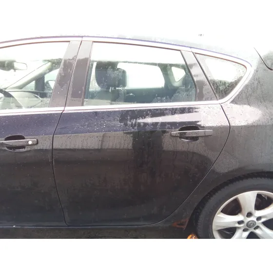 OPEL ASTRA J LIM. '2010 1.7 16V CDTI NEGRO