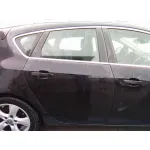 OPEL ASTRA J LIM. OPEL ASTRA J LIM. '2010 1.7 16V CDTI NEGRO 2009